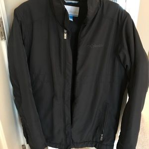 MENS Columbia comfy, thick, lined black coat NICE!